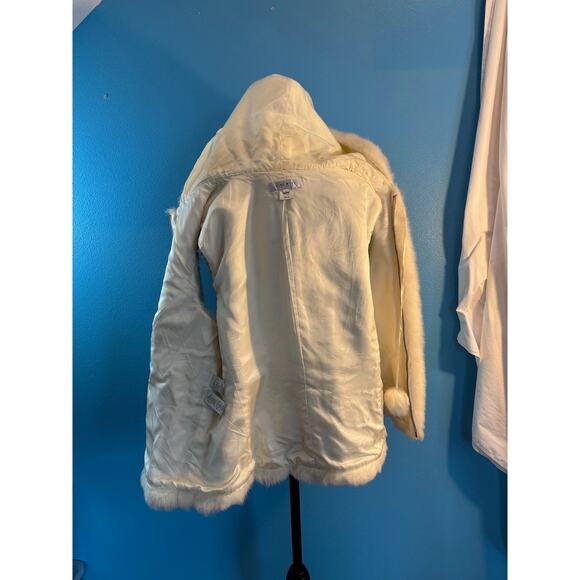 Nine West Ivory Faux Fur Vest Hood Pockets Zipper Close Pom Pom Drawstring XL L - Picture 6 of 8